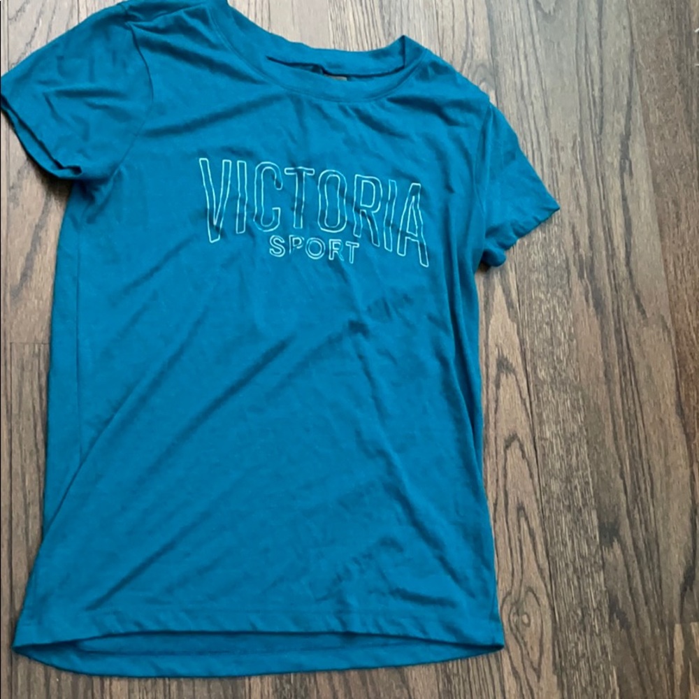 Victoria Secret Sport tee shirt